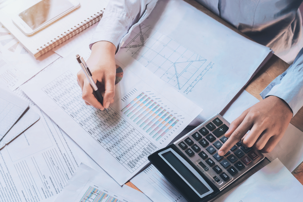Why Expense Tracking is the First Step to Using a Credit Card Responsibly